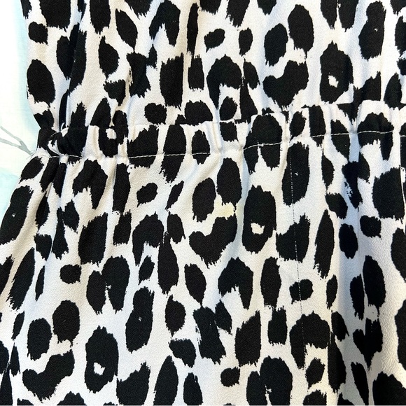 2B Bebe Womens Black & White Animal Print Sleeveless Dress Faux Gold Necklace - Picture 16 of 16